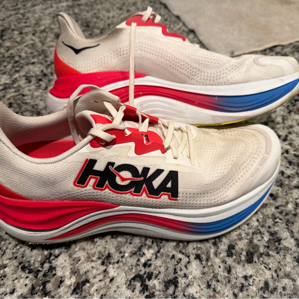Hoka Skyward X | Running Shoes